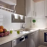 Loukia's House - Cozy Family Escape, By Zantewize *