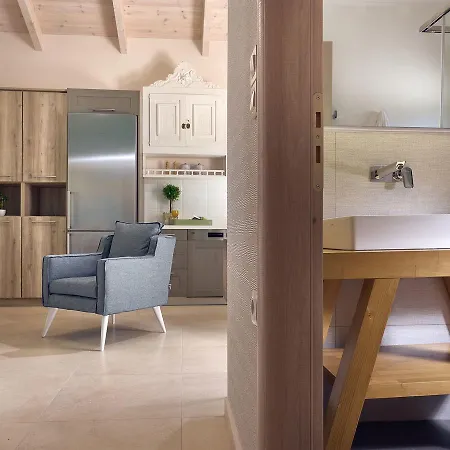 Loukia's House - Cozy Family Escape, By Zantewize * Amúdi