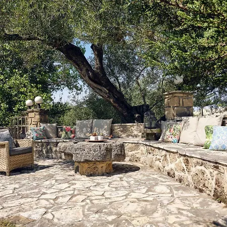 Loukia's House - Cozy Family Escape, By Zantewize * Amúdi